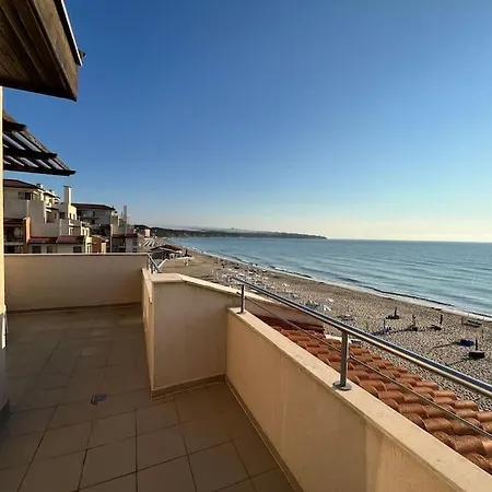 Panorama With Magnificent Sea View Appartamento