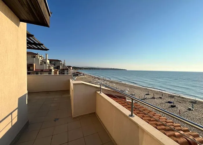 Panorama With Magnificent Sea View Apartment